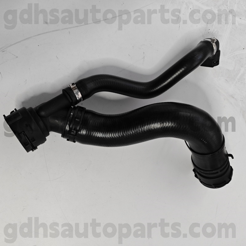 320265 Nissens Radiator צינור נמוך יותר עבור Range Rover OE NO. LR011482